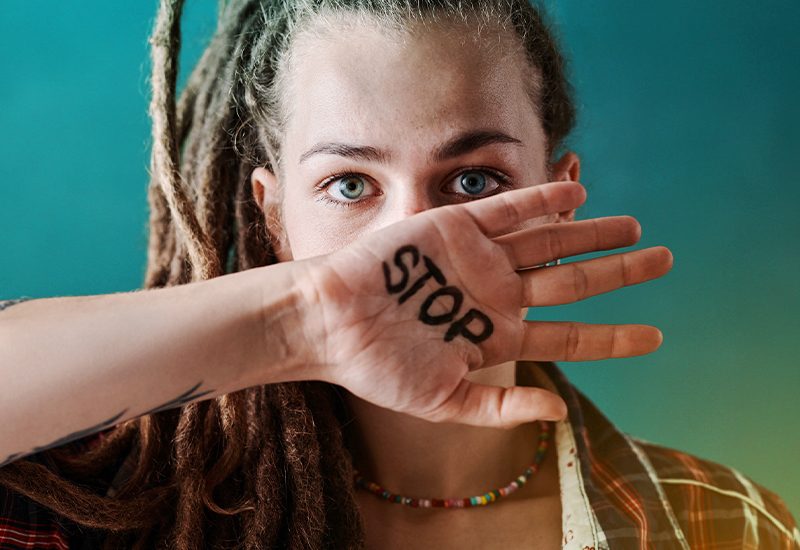 1. Work to prevent sexual exploitation*Yada delivers frontline projects aimed at raising awareness and preventing the sexual exploitation of self-identifying women. We work across Adur, Worthing, Arun and Chichester local authority districts.*Ways we help
